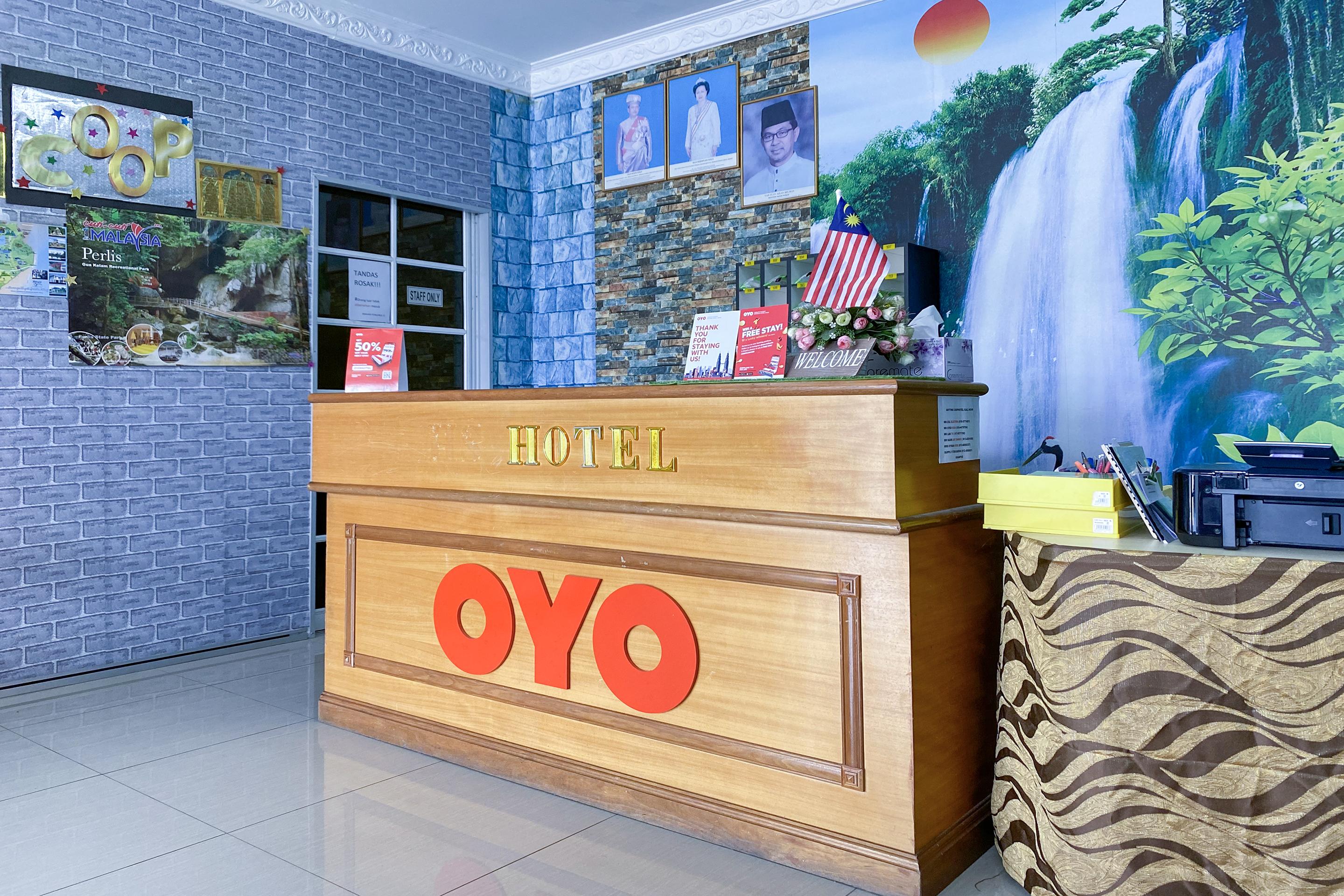 OYO 90039 Coop Hotel Kangar Luaran gambar